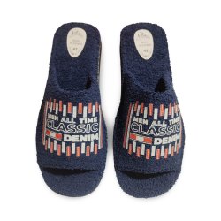 Pantufas masculinas de tecido atoalhado para o verão na cor azul.