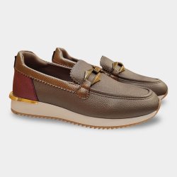 Mocassins Mustang com corrente