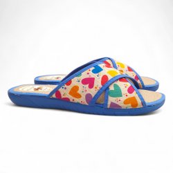 Pantoufles d'été pour femmes, confortables et élégantes, avec bride croisée en toile à l'arrière.