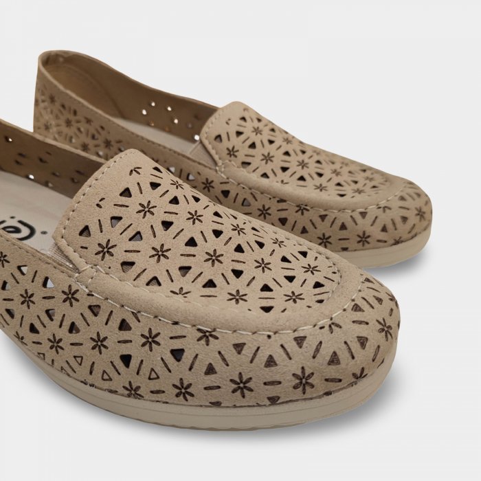 Sabatilles de carrer de senyora en beix picada - 3