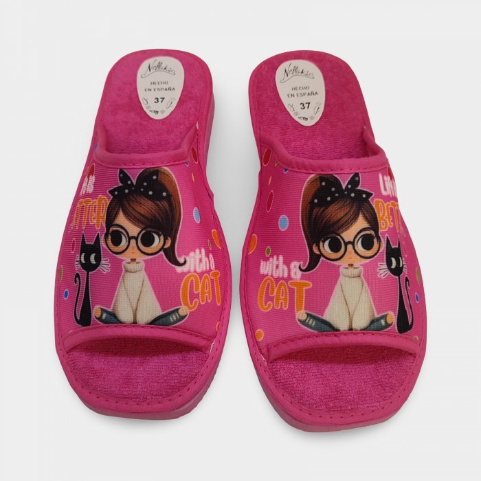 Pantufas femininas divertidas de verão | Rosa com estampa de menina e gato - 1