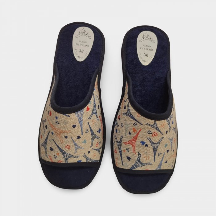 Pantufas de verão femininas em promoção na cor bege, em Paris. - 3