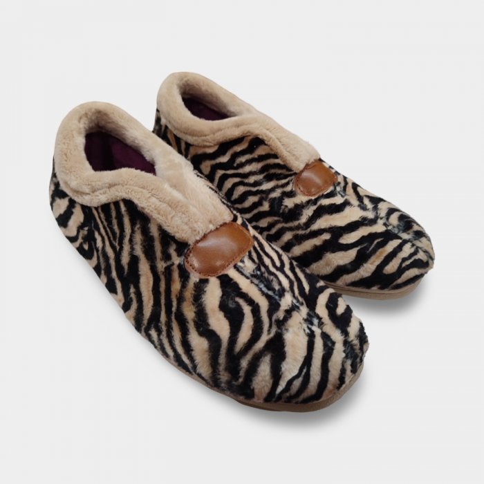 Zapatillas de Casa Abotinadas Mujer Cebra | Calentitas de Terciopelo - 3