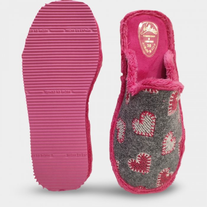 Pantoufles chaudes pour femmes avec des cœurs - 3
