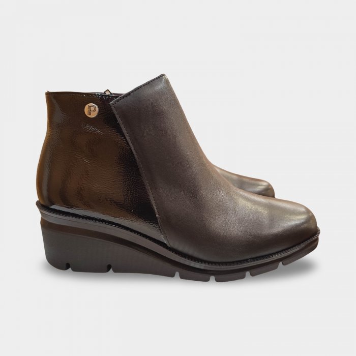 Botas de cano curto com salto plataforma em couro preto para mulheres | Pitillos 11536 - 1