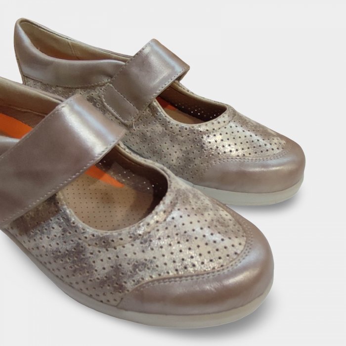 Mercedites Dona Peus Delicats Doctor Cutillas 43647 Daurades - 2