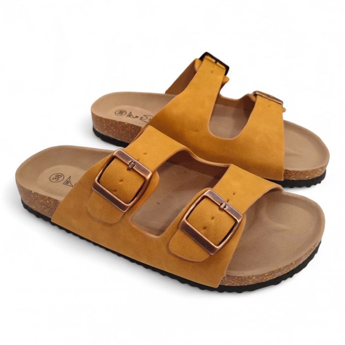 Sandálias femininas acessíveis, feitas de material biodegradável, com duas fivelas, na cor mostarda-camelo. - 3