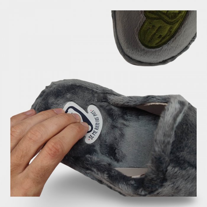 Zapatillas Casa Hombre Divertidas “Me Importa un Pepino” - 3