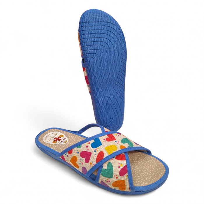 Chinelo feminino de verão, estilo pantufas, com design em lona e tiras cruzadas no calcanhar. - 4
