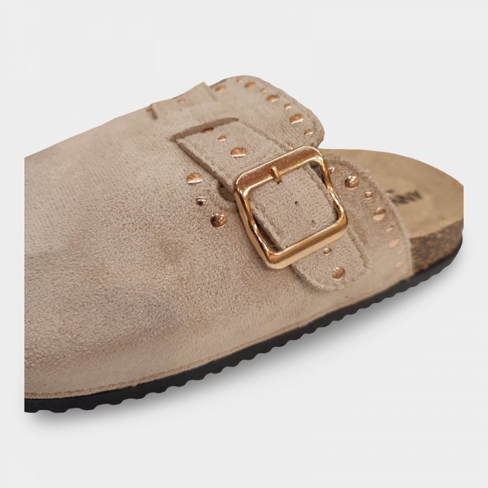 Sabots cloutés pour femmes - 4