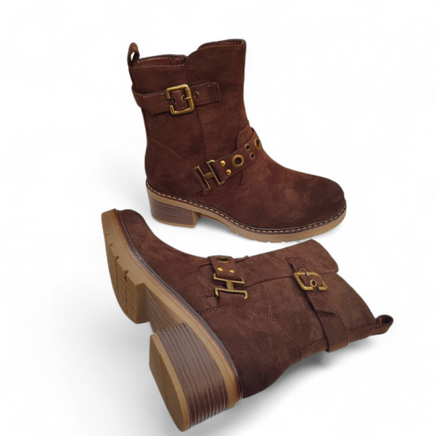 Botines marrón chocolate de rebajas con tacón bajo y tachas doradas - 3